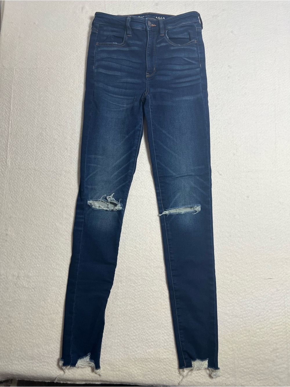 American Eagle Outfitters Dark Blue Skinny Jeans with Knee Rips
